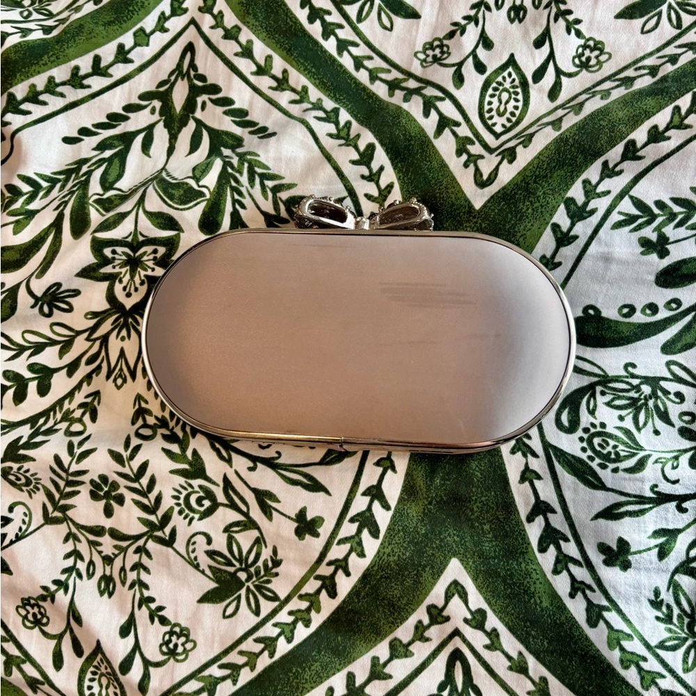Bow-top Clutch Purse